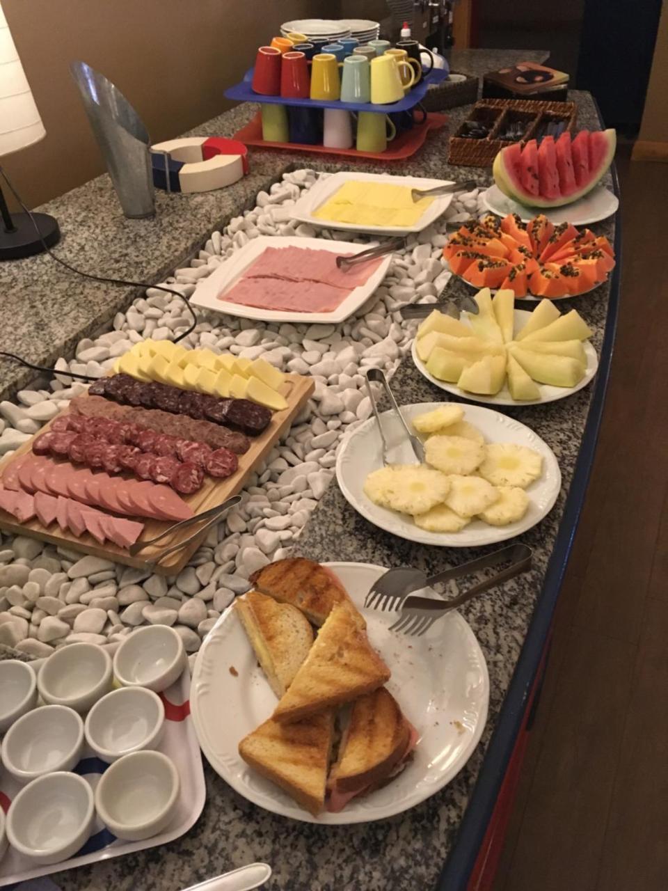 Euro Hotel Ibiruba Kültér fotó